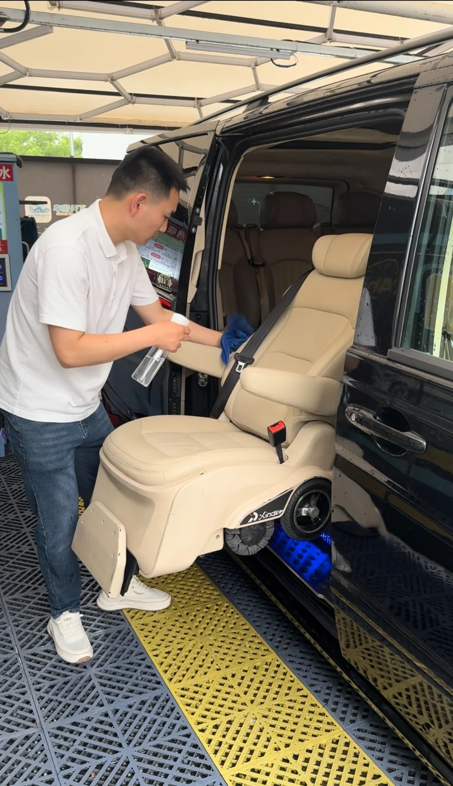 福祉座椅操作现场